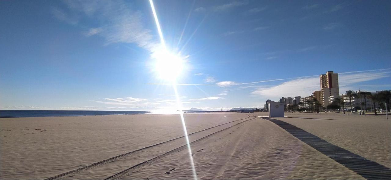 Апартаменты Ola Marina Solo Familias Playa de Gandia Экстерьер фото