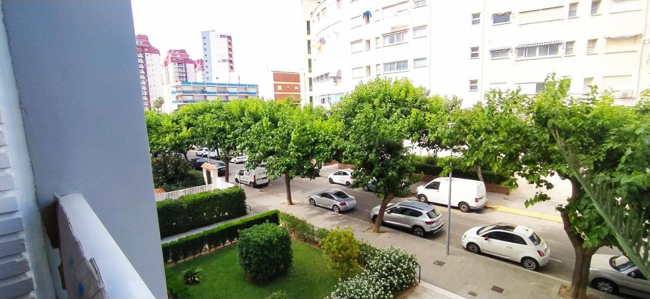 Апартаменты Ola Marina Solo Familias Playa de Gandia Экстерьер фото